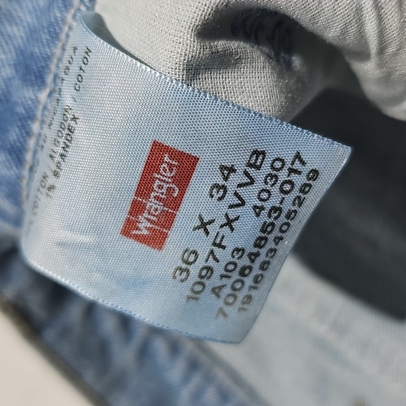 Wrangler jeans premium Quality size 36x34 - Picture 9 of 9